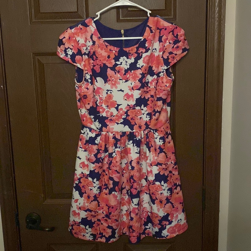 Girls B Darlin Rose Dress size 13/14